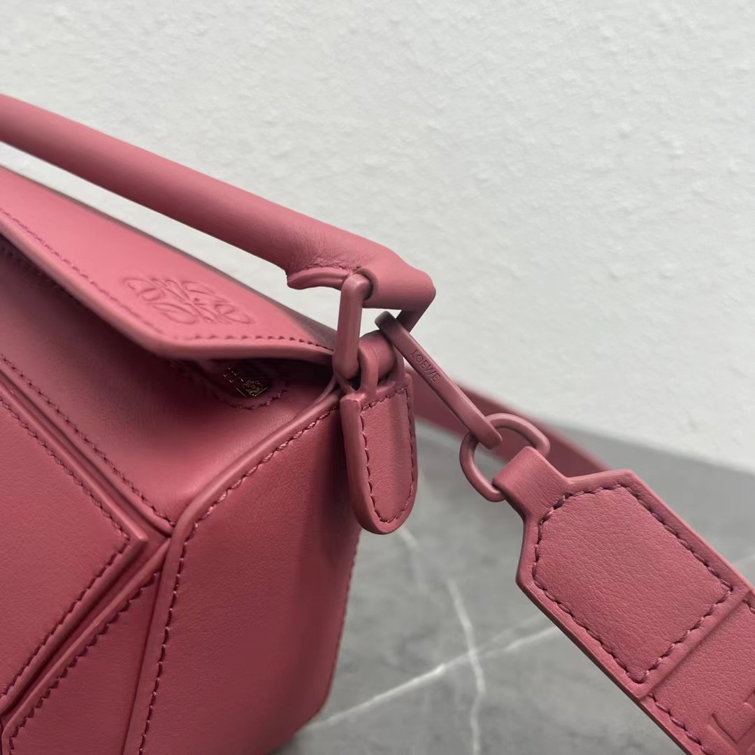 Loewe Mini Puzzle Bag in Classic Calfskin Crimson